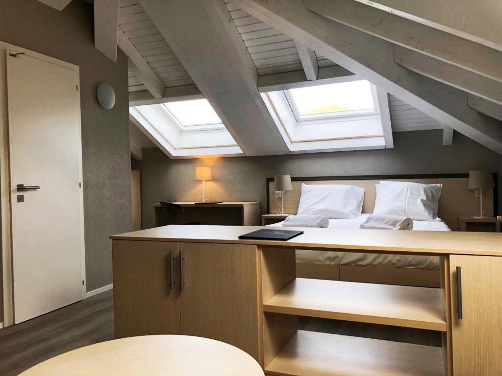 chambre d'hôtel sous les combles