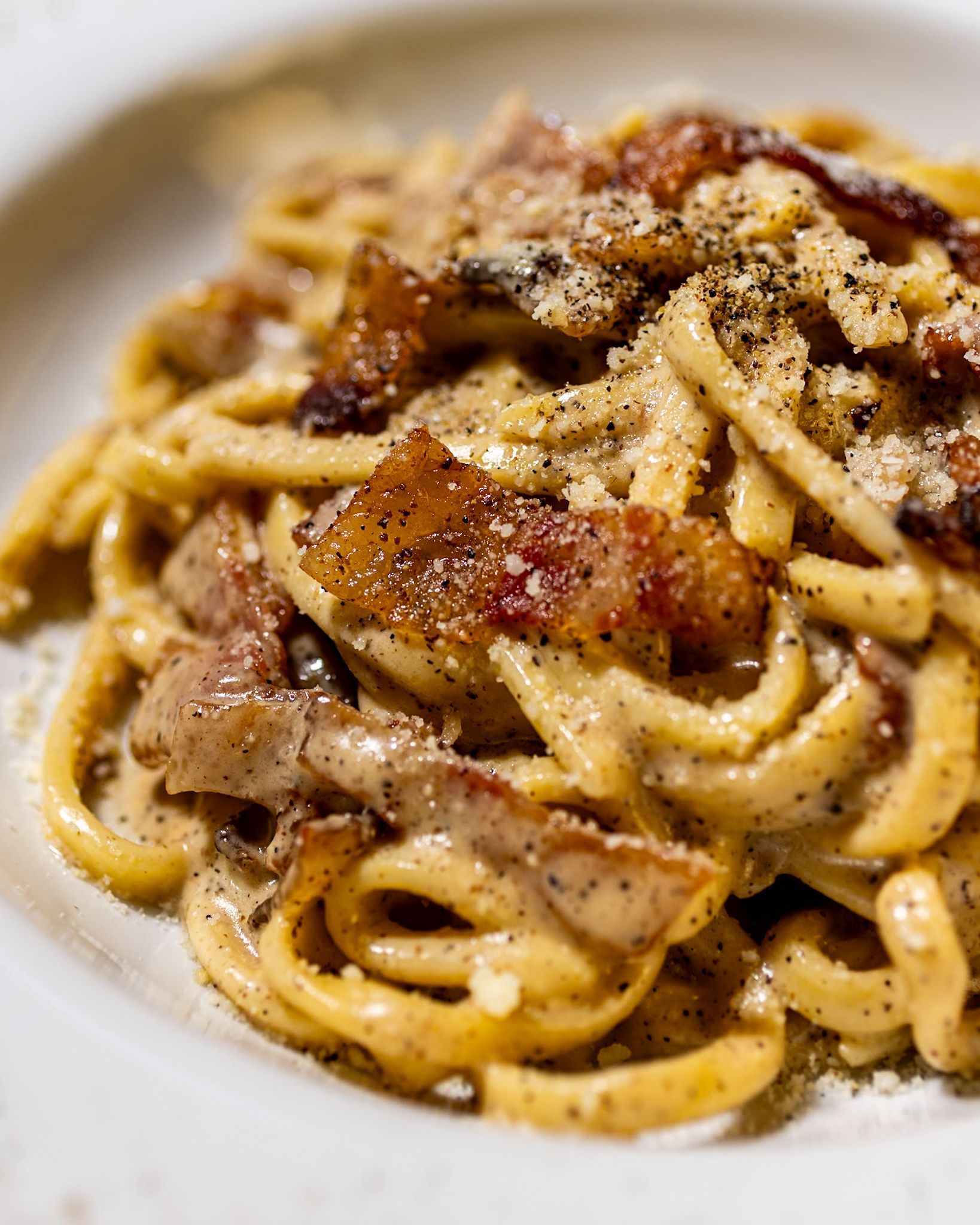 Pasta dish with truffle