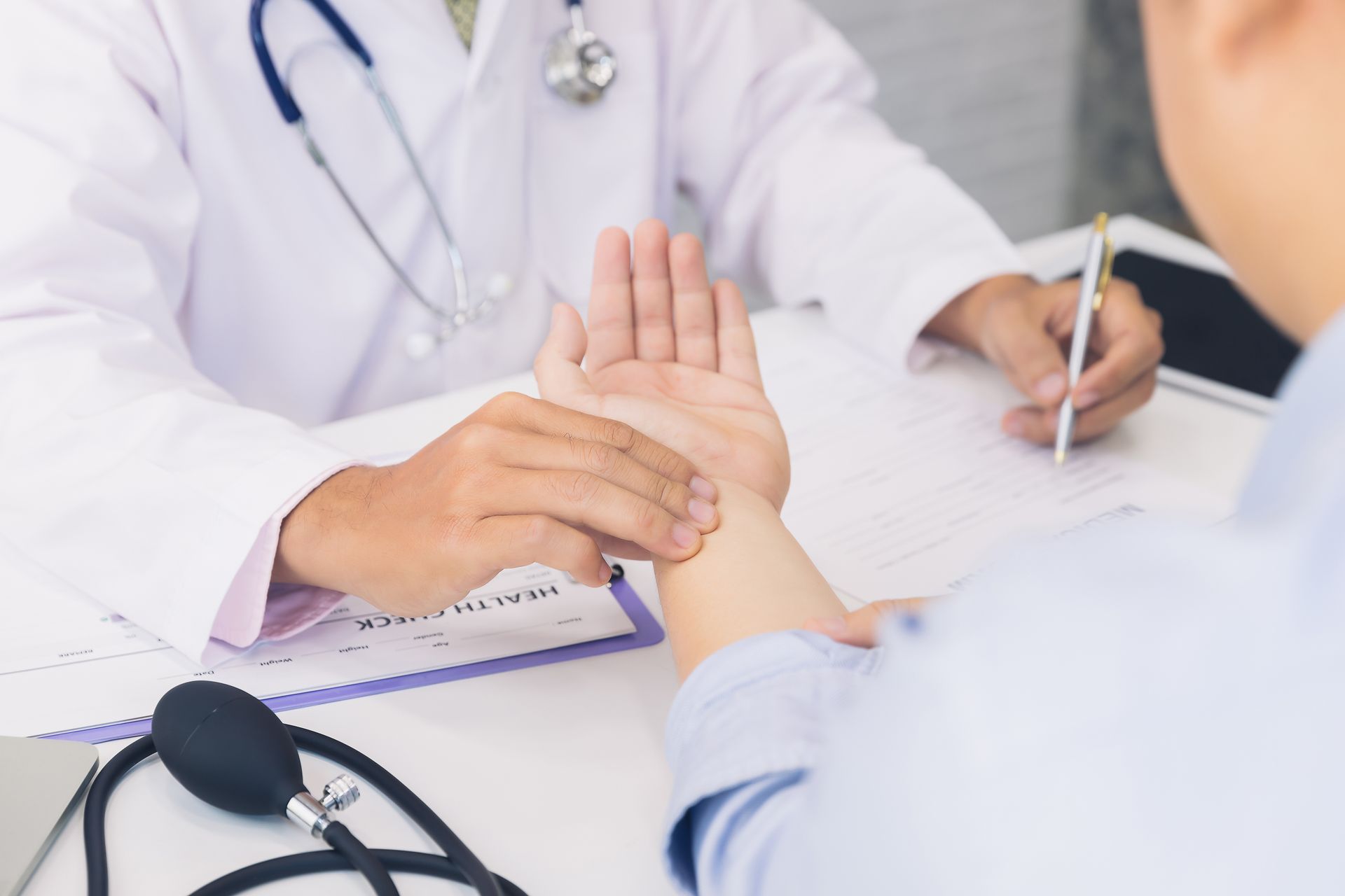 Médico para arritmia cardíaca em Maringá