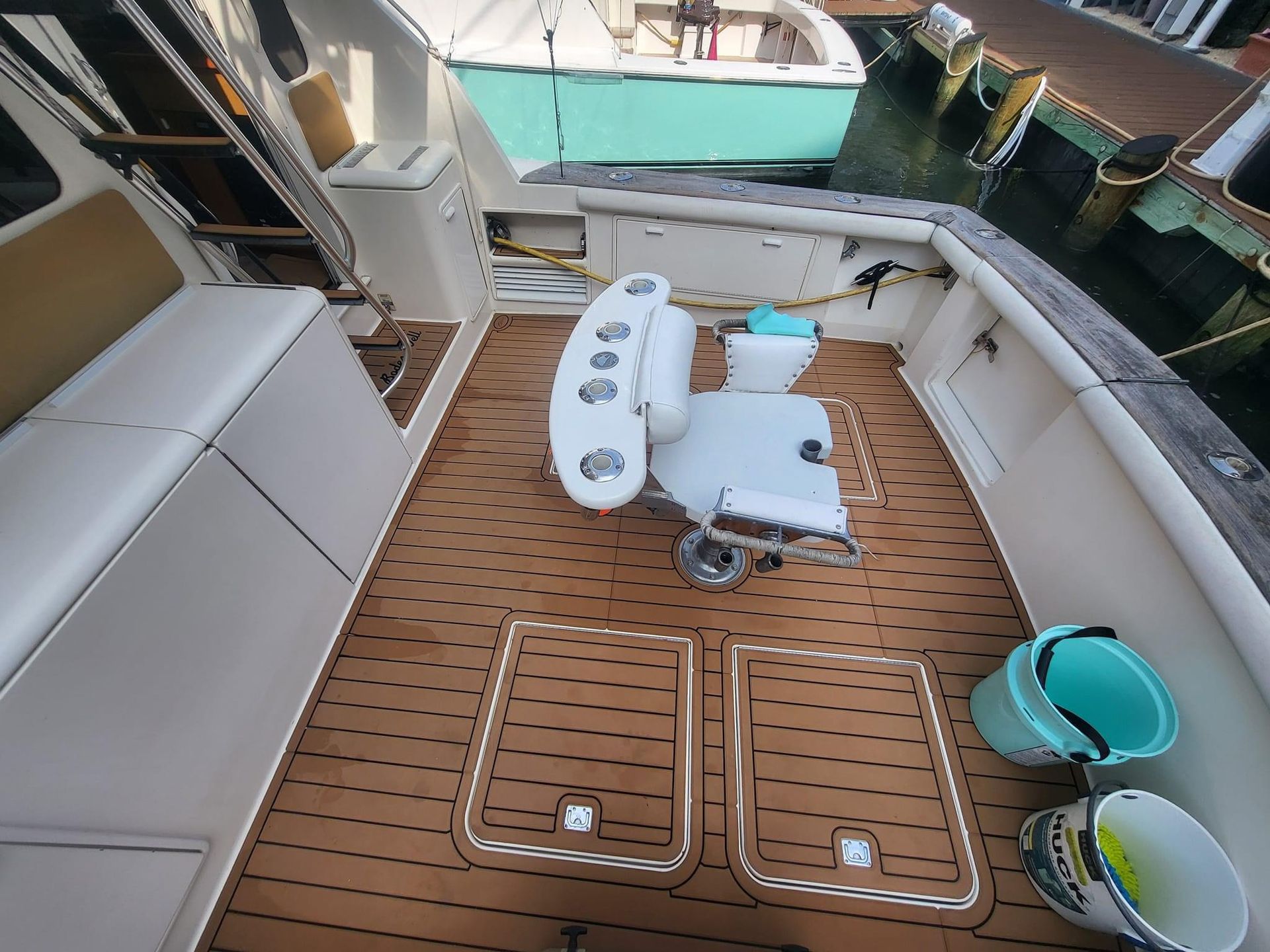 The deck of the 30 Deep