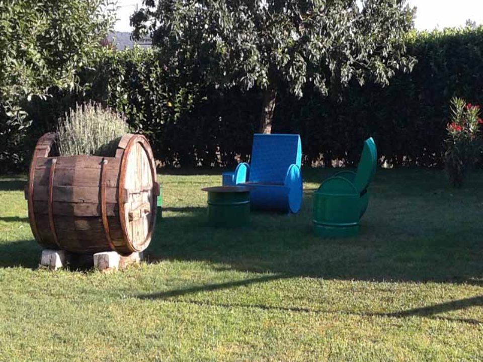 arredi in materiali riciclati per esterni