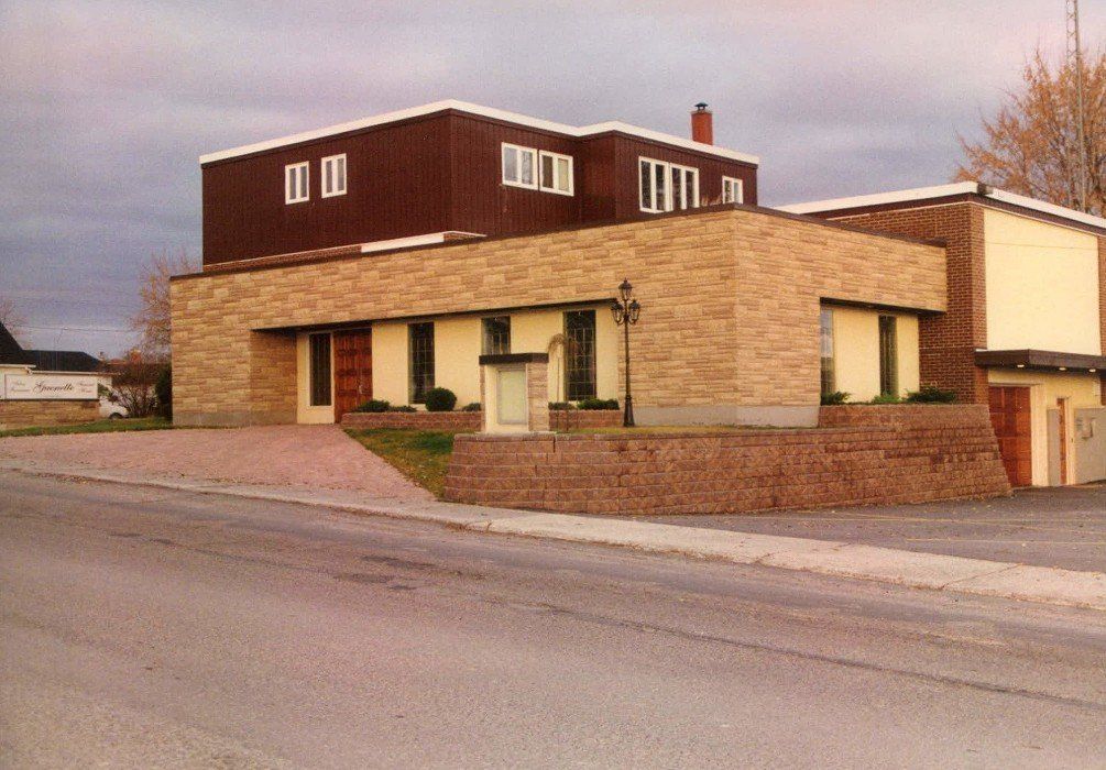 Guenette Funeral Home exterior, circa 1995