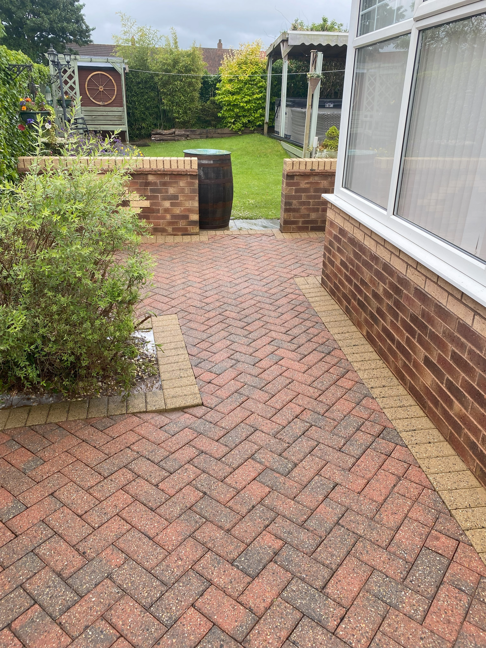 Small block paved patio, cleaned and re-sanded for a customer in Beverley, Hull.