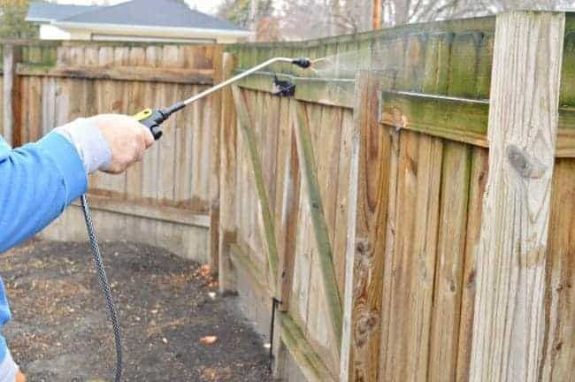 Liquid cleaning solution for cleaning fences, shed and outdoor structures