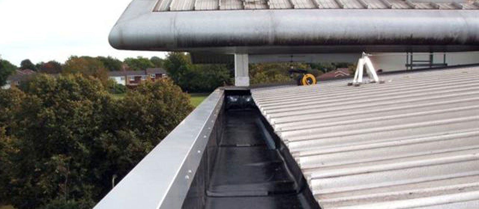 Gutter Clearing – Park & Ride Facility, York