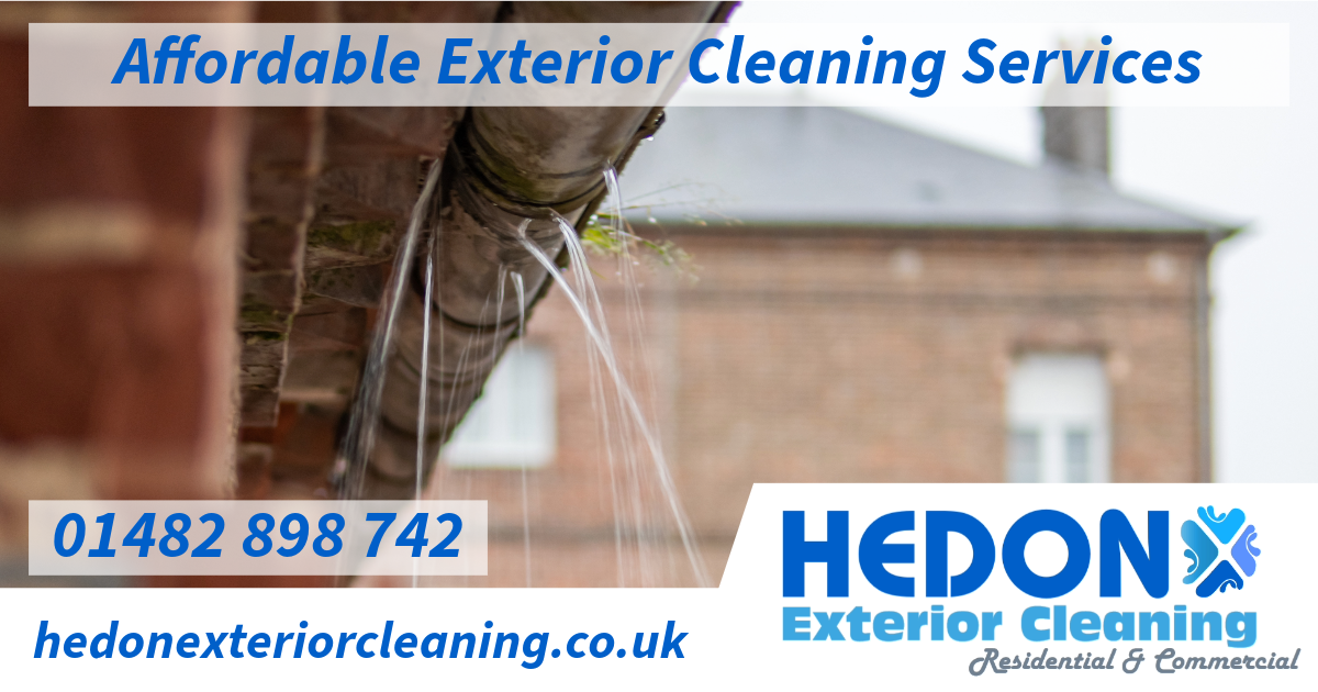 Leaking gutter requiring gutter cleaning service