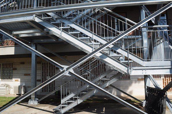 Scala antincendio in metallo 4