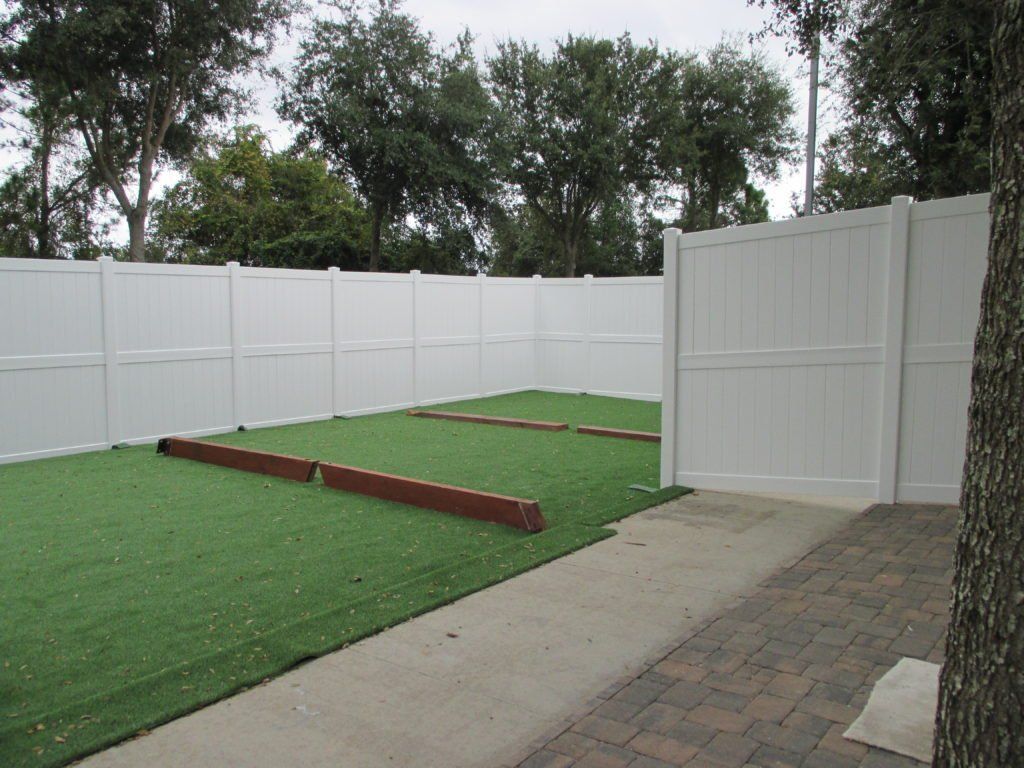White Vinyl Fence — Jacksonville, FL — Newsom Fence