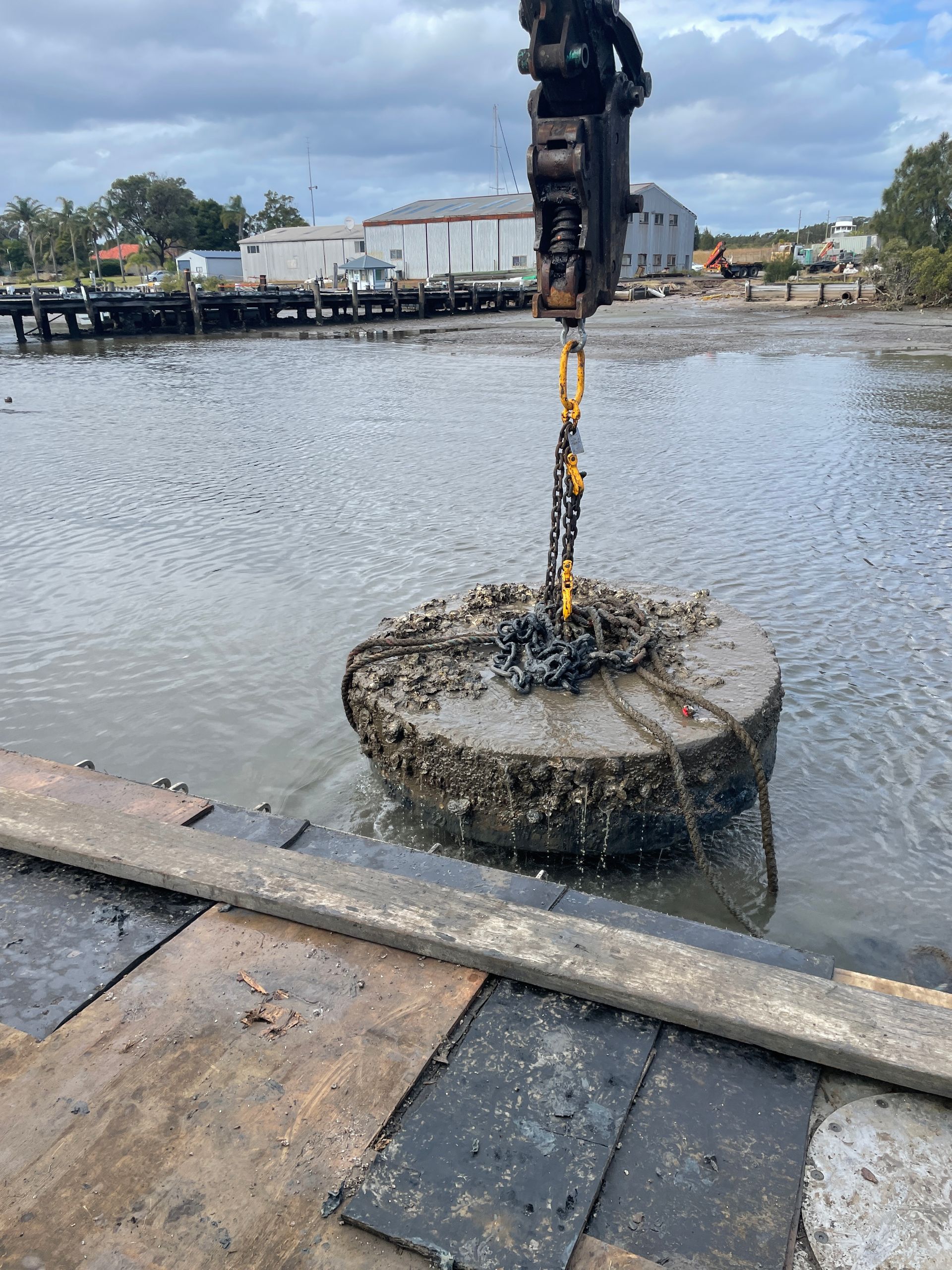 Heavy Machinery Pulled the Chains — Navigational Aids in Port Stephens, NSW