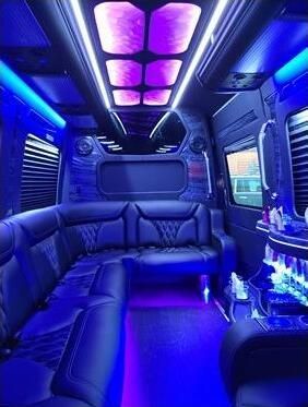 black sprinter limo for rent in Los Angeles