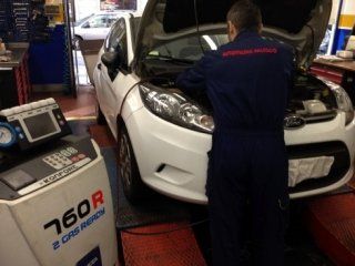 ricarica aria condizionata automobili