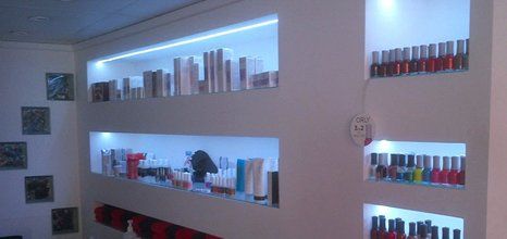 cosmetic shop
