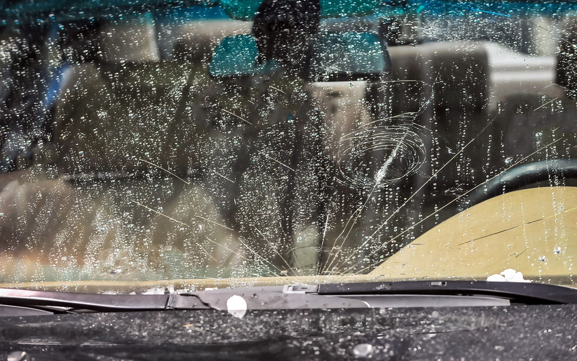 Broken Car Glass — Haltom City, TX — Dent Mechanix