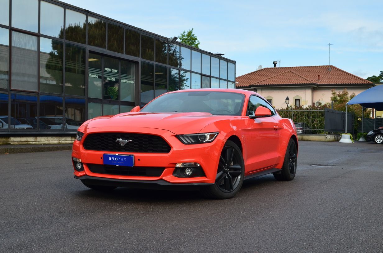 Ford Mustang 2.3 ecoboost cambio manuale
