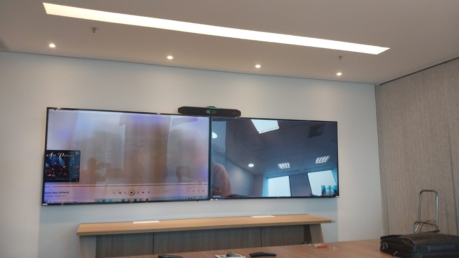 SOLUÇÕES AUDIOVISUAIS