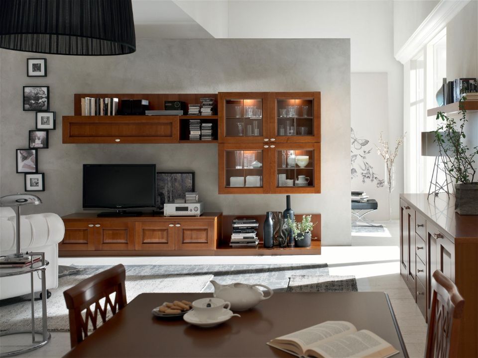 Soggiorno con mobile tv in legno
