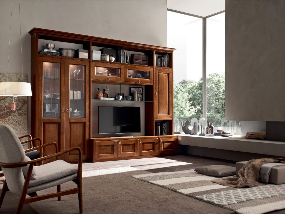 Soggiorno classico in legno scuro