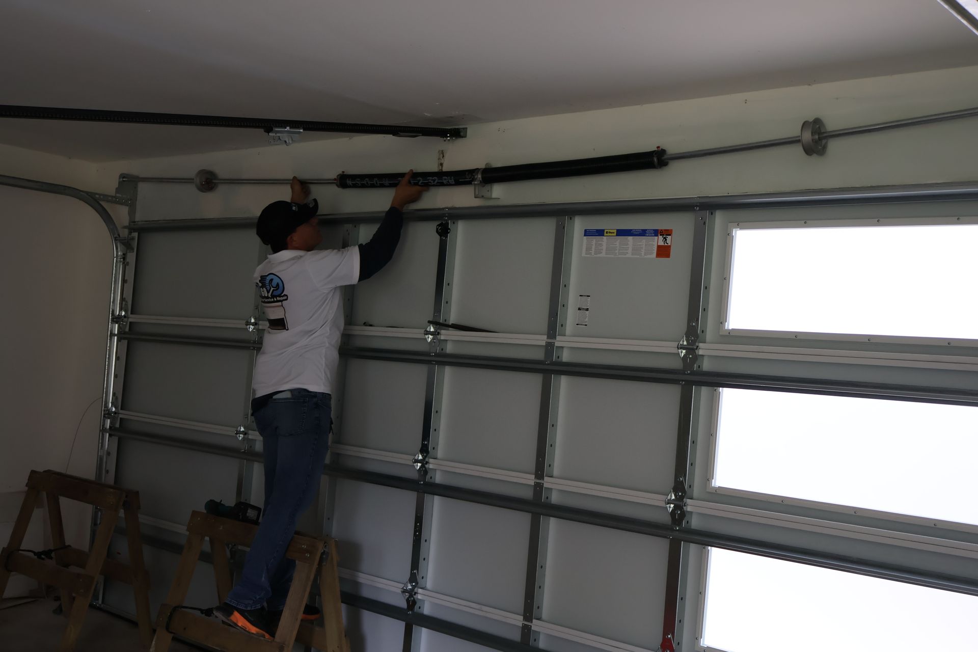 Noisy Garage Door Services Near You