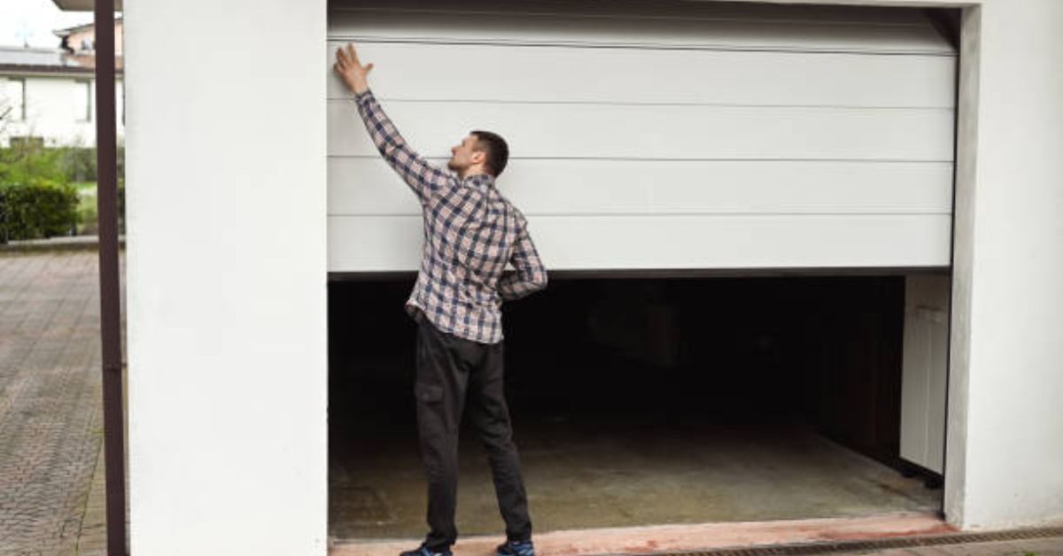 5 Key Advantages of Hiring Professionals for Gate Repairs