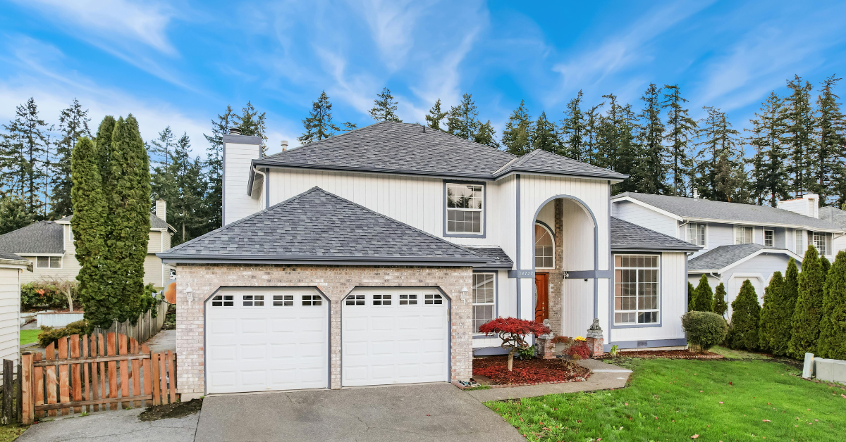 How Much Does a Martin Garage Door Weigh?