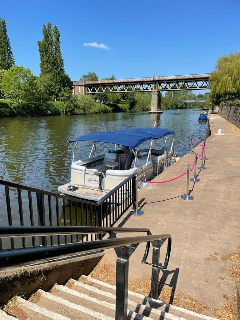 boat trip in worcester