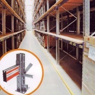 L'immagine di un magazzino con un cerchio attorno