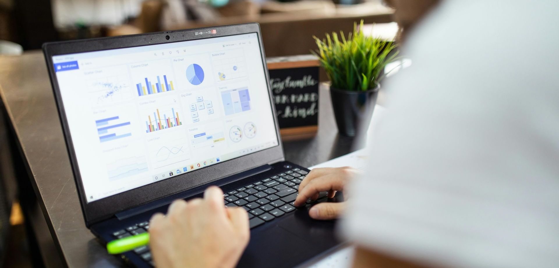 Modern accountants using technology