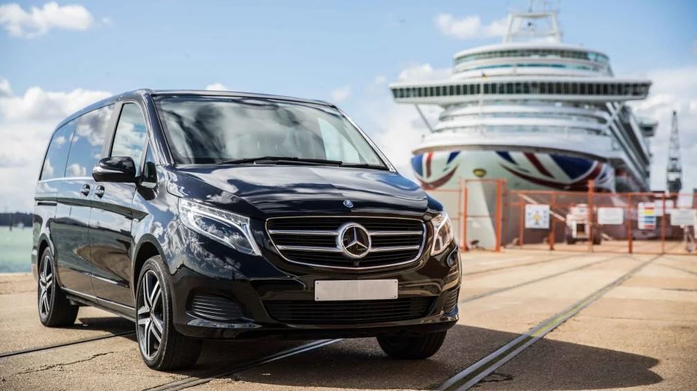 minivan taxi transfer from athens airport to piraeus cruise port