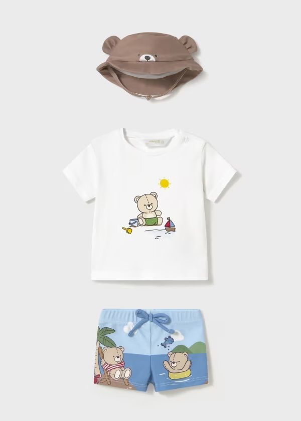 Completo per neonato con cappello, maglietta con stampa di un orso e costume da bagno.