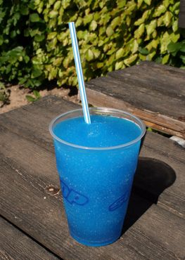 Frozen slush. Multiple flavors available.
Curry Freeze Ice Cream Shop