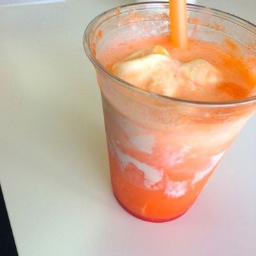 Ice Cream Soda & Floats
Curry Freeze Ice Cream Shop
