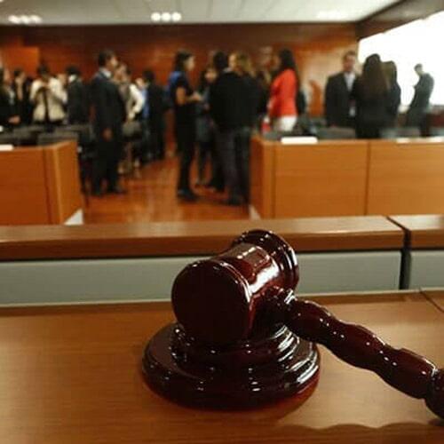 LIC. ALFREDO LAURO VERA  AMAYA - Con total pasión y conocimiento de las leyes