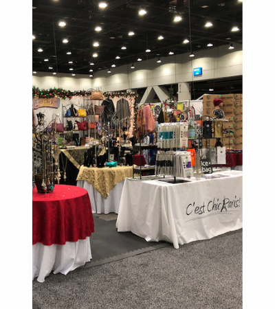 Purse booth