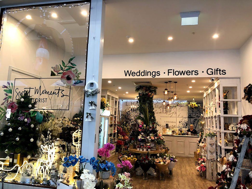 Flower Shop Logo And Custom Lighting — Signage In Acacia Ridge, QLD