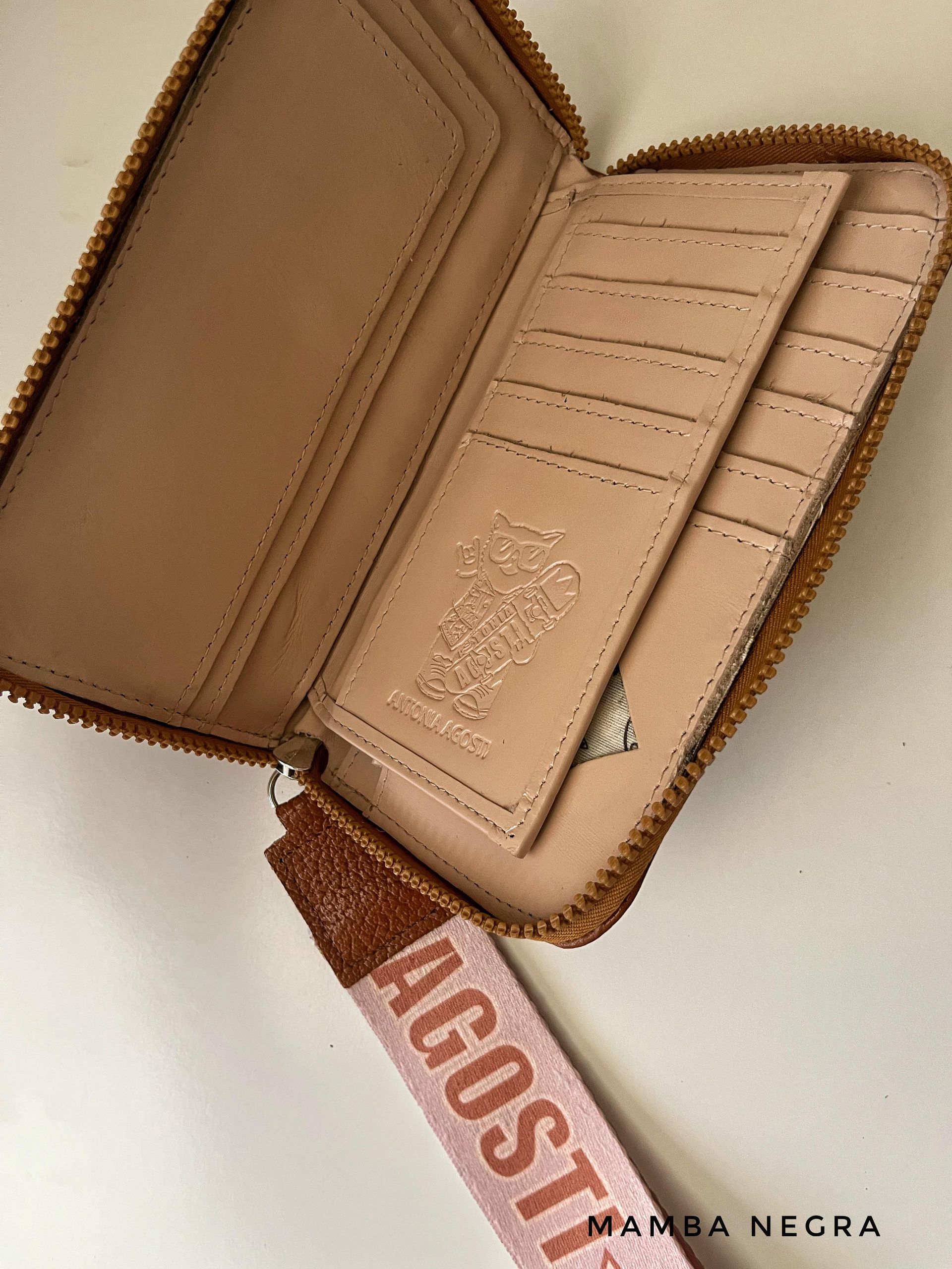 Billetera Andrea suela