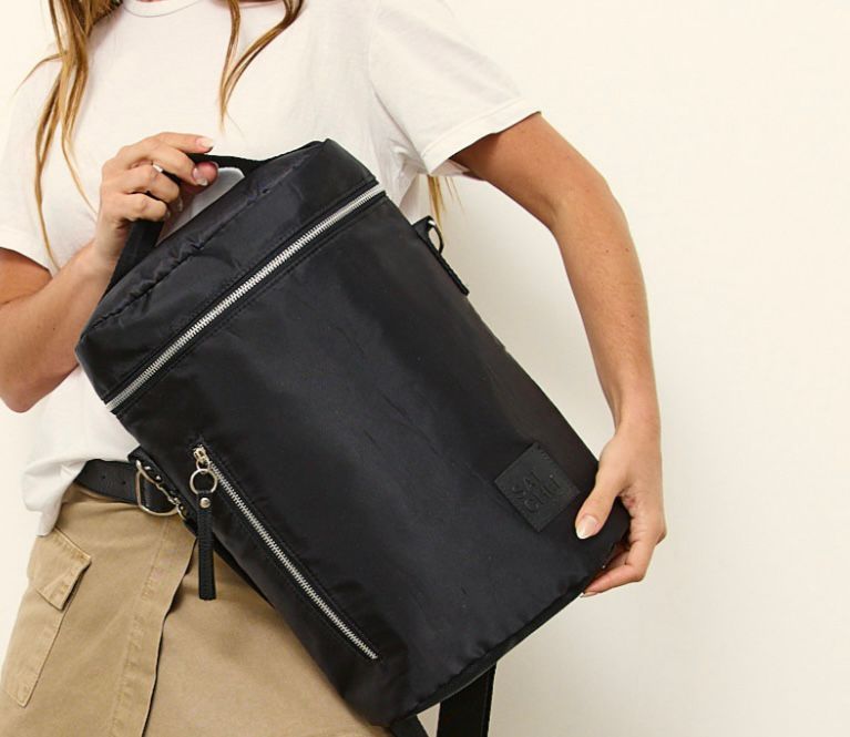 Matero tela impermeable negro