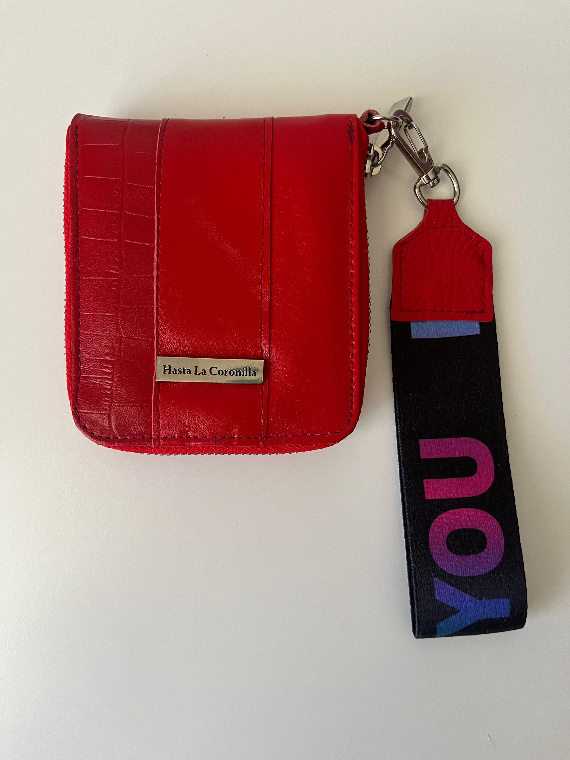 Billetera mini roja llavero