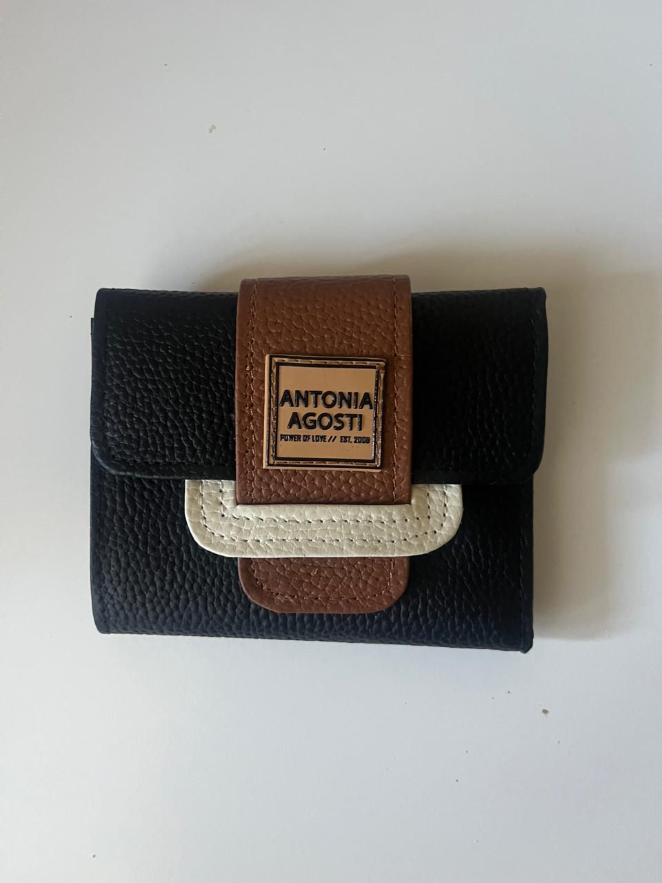 Billetera Jordania negro y suela