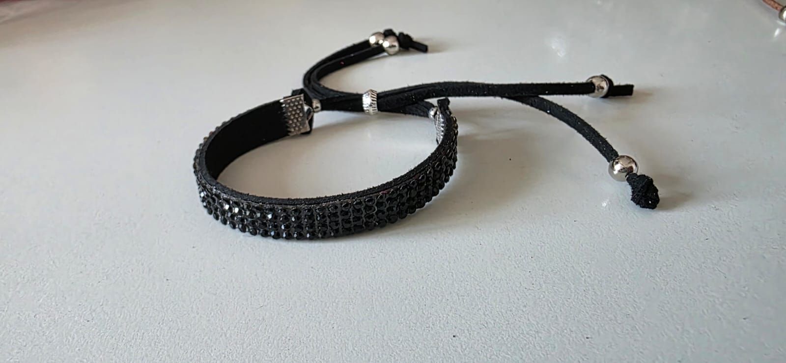 Pulsera total black