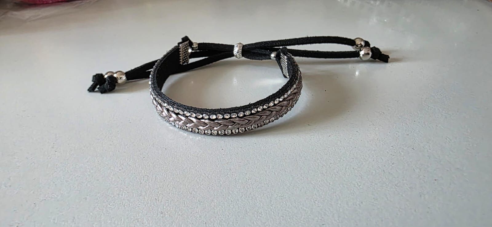 Pulsera Negra trenzada