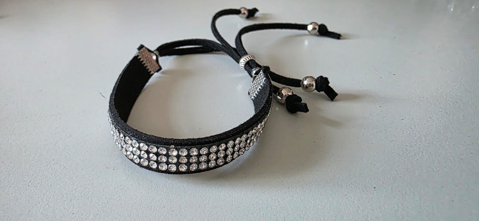 Pulsera negra cristal