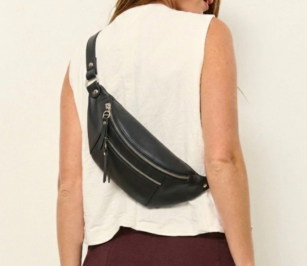 Riñonera Sophie black