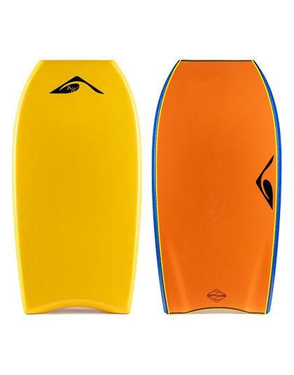 Gorro amarelo neon com o texto 