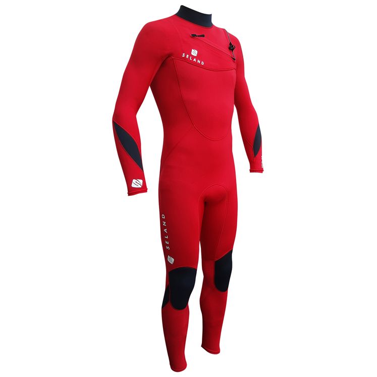 Fato de mergulho Solare vermelho e preto em exposição.