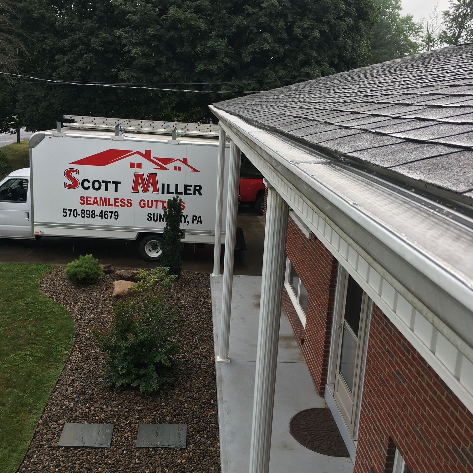 General Contracting and Seamless Gutter Services in Sunbury, Pennsylvania