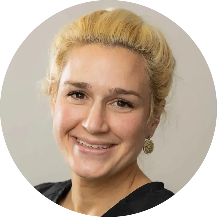 Dr. Stephanie Jameson