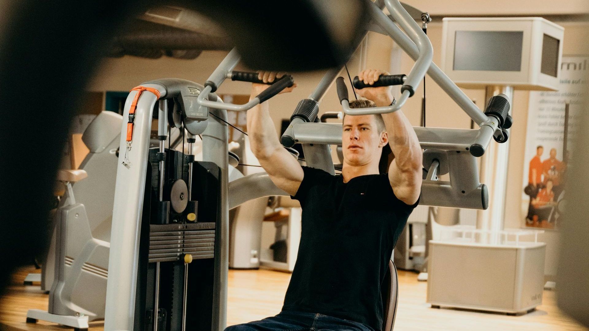 Arm workouts at Prestige Fitness Club in Pass Christian, MS