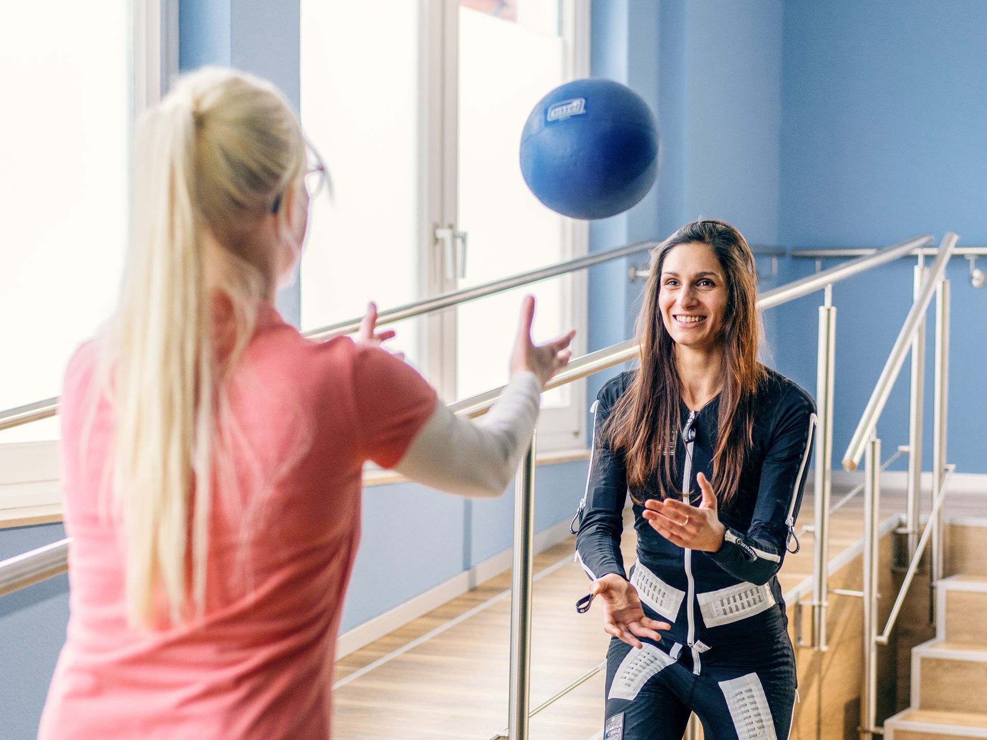 Neurotuta Exopulse Mollii Suit