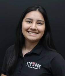 Headshot of trainer, Diana Rincon