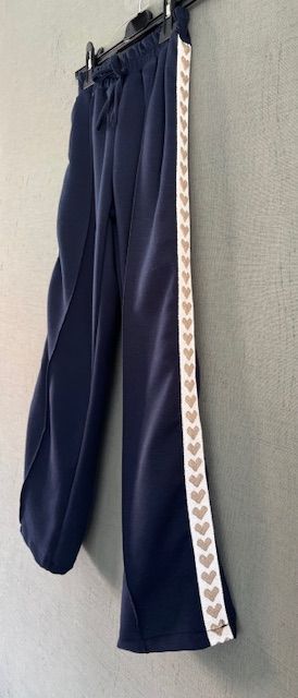 Blauwe comfy broek met hartjes